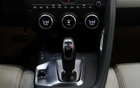 Jaguar E-Pace, 2018 год, 2 690 000 рублей, 29 фотография