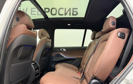 BMW X7, 2021 год, 7 590 000 рублей, 19 фотография