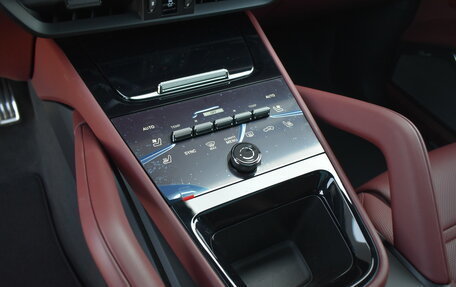 Porsche Cayenne III, 2026 год, 26 800 000 рублей, 28 фотография