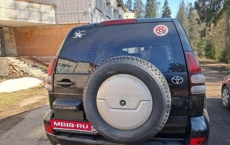 Toyota Land Cruiser Prado 120 рестайлинг, 2008 год, 2 200 000 рублей, 5 фотография