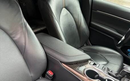 Toyota Camry, 2019 год, 2 850 000 рублей, 8 фотография