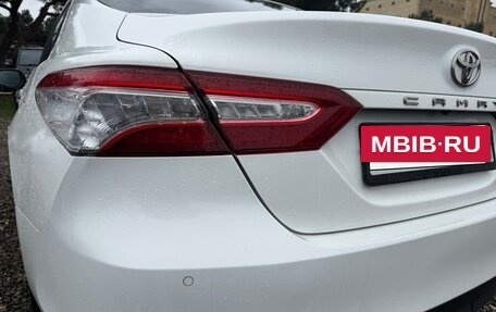 Toyota Camry, 2019 год, 2 850 000 рублей, 5 фотография