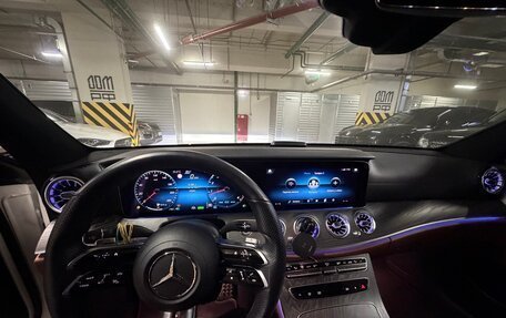 Mercedes-Benz E-Класс, 2021 год, 5 800 000 рублей, 12 фотография