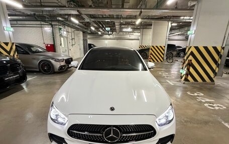 Mercedes-Benz E-Класс, 2021 год, 5 800 000 рублей, 4 фотография