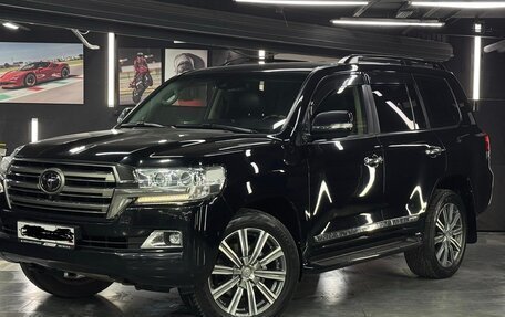 Toyota Land Cruiser 200, 2019 год, 7 500 000 рублей, 5 фотография