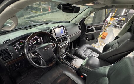 Toyota Land Cruiser 200, 2019 год, 7 500 000 рублей, 17 фотография