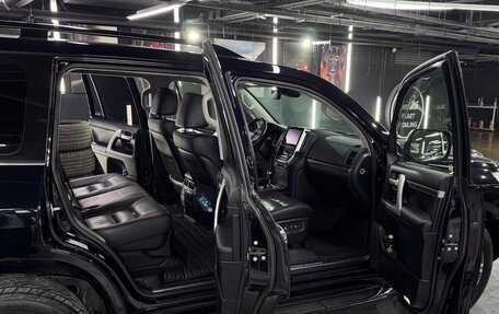 Toyota Land Cruiser 200, 2019 год, 7 500 000 рублей, 23 фотография