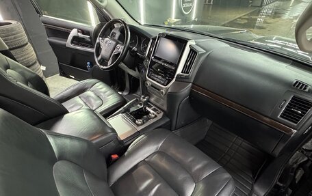 Toyota Land Cruiser 200, 2019 год, 7 500 000 рублей, 19 фотография