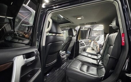 Toyota Land Cruiser 200, 2019 год, 7 500 000 рублей, 15 фотография