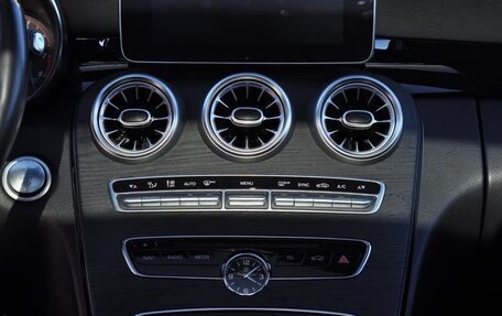 Mercedes-Benz C-Класс, 2018 год, 2 750 000 рублей, 11 фотография