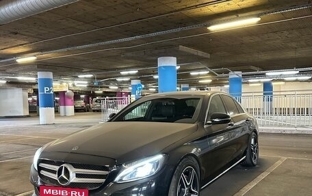 Mercedes-Benz C-Класс, 2018 год, 2 750 000 рублей, 14 фотография
