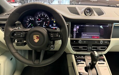 Porsche Macan I рестайлинг, 2025 год, 12 200 000 рублей, 13 фотография