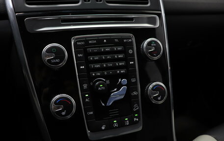 Volvo XC60 II, 2016 год, 2 390 000 рублей, 24 фотография