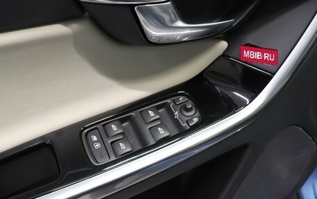 Volvo XC60 II, 2016 год, 2 390 000 рублей, 18 фотография