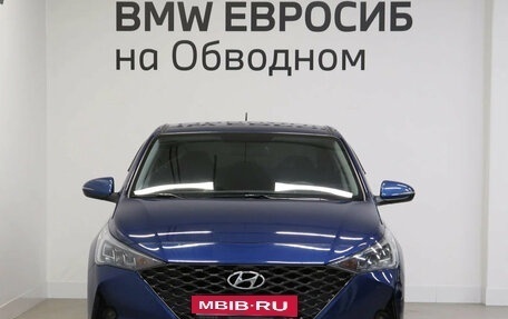 Hyundai Solaris II рестайлинг, 2021 год, 1 590 000 рублей, 3 фотография