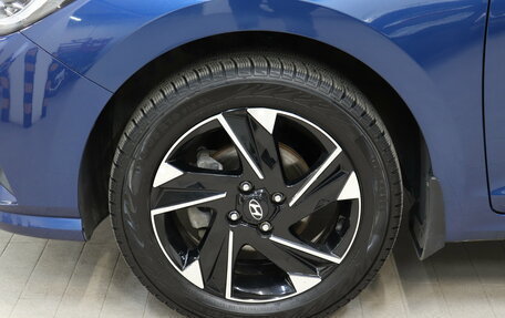 Hyundai Solaris II рестайлинг, 2021 год, 1 590 000 рублей, 17 фотография