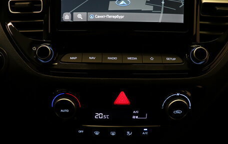 Hyundai Solaris II рестайлинг, 2021 год, 1 590 000 рублей, 25 фотография