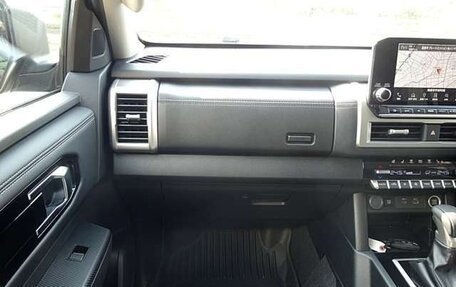 Mitsubishi Triton, 2024 год, 4 500 000 рублей, 7 фотография