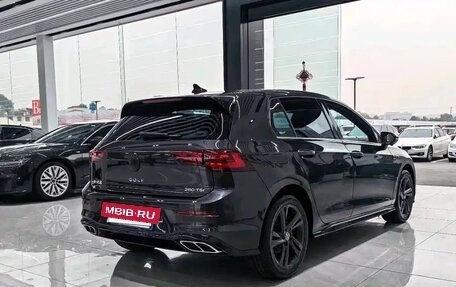 Volkswagen Golf VIII, 2023 год, 1 900 000 рублей, 7 фотография