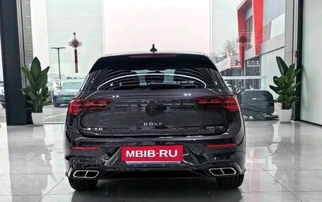 Volkswagen Golf VIII, 2023 год, 1 900 000 рублей, 8 фотография