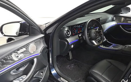 Mercedes-Benz E-Класс, 2023 год, 5 200 000 рублей, 5 фотография