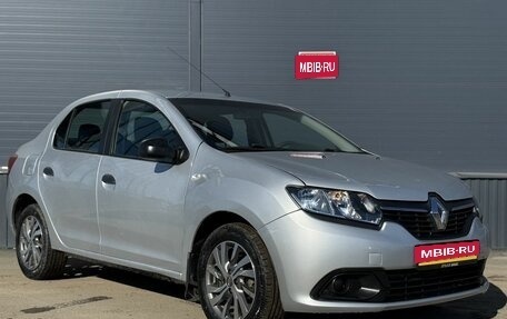 Renault Logan II, 2017 год, 800 000 рублей, 1 фотография