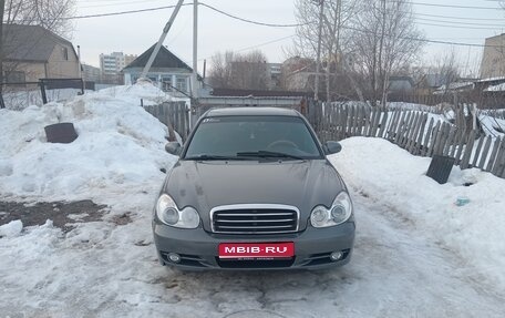 Hyundai Sonata IV рестайлинг, 2005 год, 475 000 рублей, 1 фотография