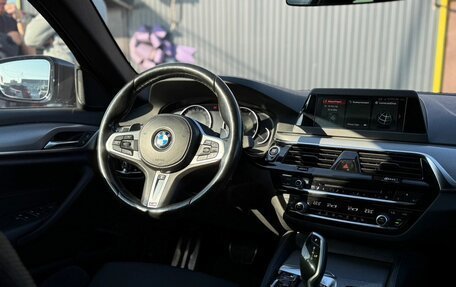 BMW 5 серия, 2018 год, 3 150 000 рублей, 15 фотография