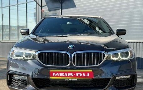 BMW 5 серия, 2018 год, 3 150 000 рублей, 2 фотография