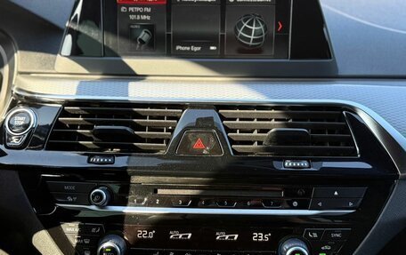 BMW 5 серия, 2018 год, 3 150 000 рублей, 28 фотография