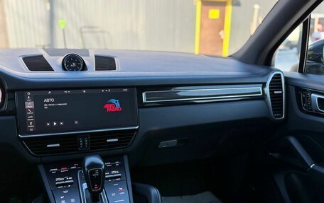 Porsche Cayenne III, 2018 год, 5 400 000 рублей, 21 фотография