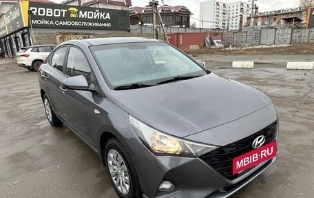 Hyundai Solaris II рестайлинг, 2022 год, 1 500 000 рублей, 5 фотография