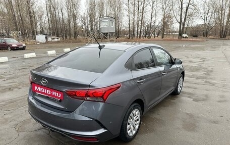 Hyundai Solaris II рестайлинг, 2022 год, 1 500 000 рублей, 14 фотография