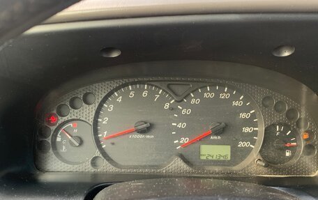 Mazda Tribute II, 2002 год, 330 000 рублей, 10 фотография