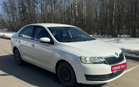 Skoda Rapid I, 2019 год, 850 000 рублей, 7 фотография