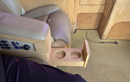 Volkswagen Caravelle T5, 2006 год, 1 950 000 рублей, 11 фотография