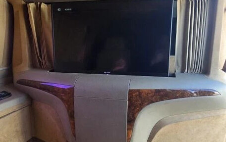 Volkswagen Caravelle T5, 2006 год, 1 950 000 рублей, 13 фотография