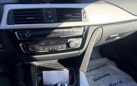 BMW 3 серия, 2019 год, 2 350 000 рублей, 4 фотография