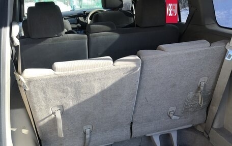 Toyota ISis I, 2011 год, 1 100 000 рублей, 5 фотография