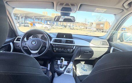 BMW 3 серия, 2019 год, 2 350 000 рублей, 14 фотография