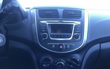 Hyundai Solaris II рестайлинг, 2016 год, 1 110 000 рублей, 14 фотография