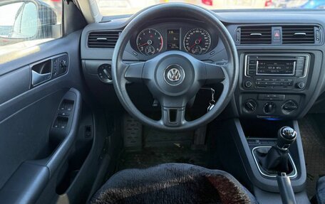 Volkswagen Jetta VI, 2014 год, 890 000 рублей, 11 фотография