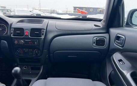 Nissan Almera, 2005 год, 300 000 рублей, 13 фотография