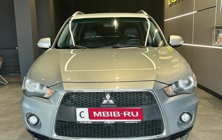 Mitsubishi Outlander III рестайлинг 3, 2010 год, 1 200 000 рублей, 3 фотография