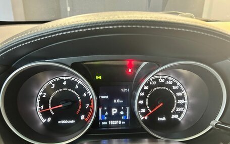 Mitsubishi Outlander III рестайлинг 3, 2010 год, 1 200 000 рублей, 15 фотография