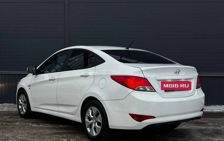 Hyundai Solaris II рестайлинг, 2016 год, 890 000 рублей, 4 фотография