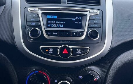 Hyundai Solaris II рестайлинг, 2016 год, 890 000 рублей, 20 фотография