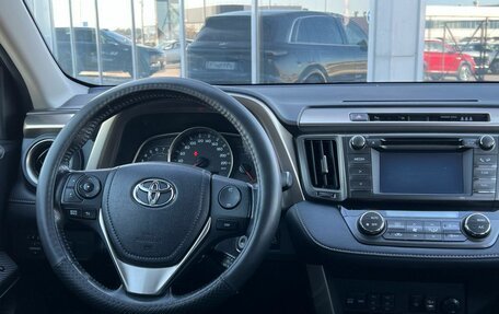 Toyota RAV4, 2014 год, 1 999 000 рублей, 12 фотография