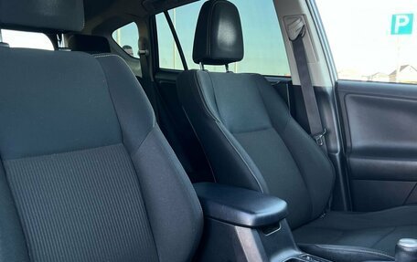 Toyota RAV4, 2014 год, 1 999 000 рублей, 16 фотография