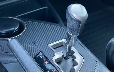 Toyota RAV4, 2014 год, 1 999 000 рублей, 14 фотография